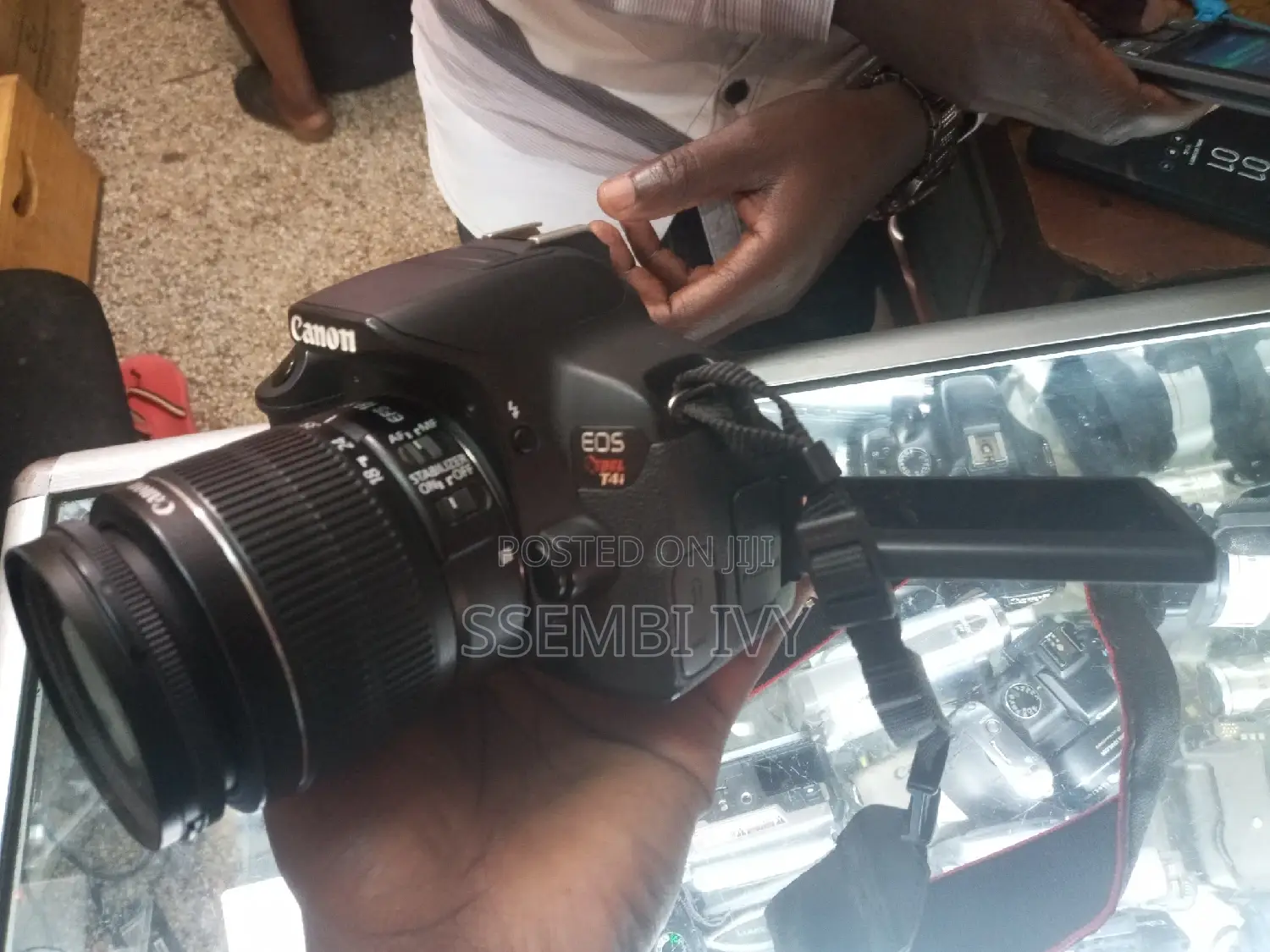 CANON EOS Rebel T4i/650d.