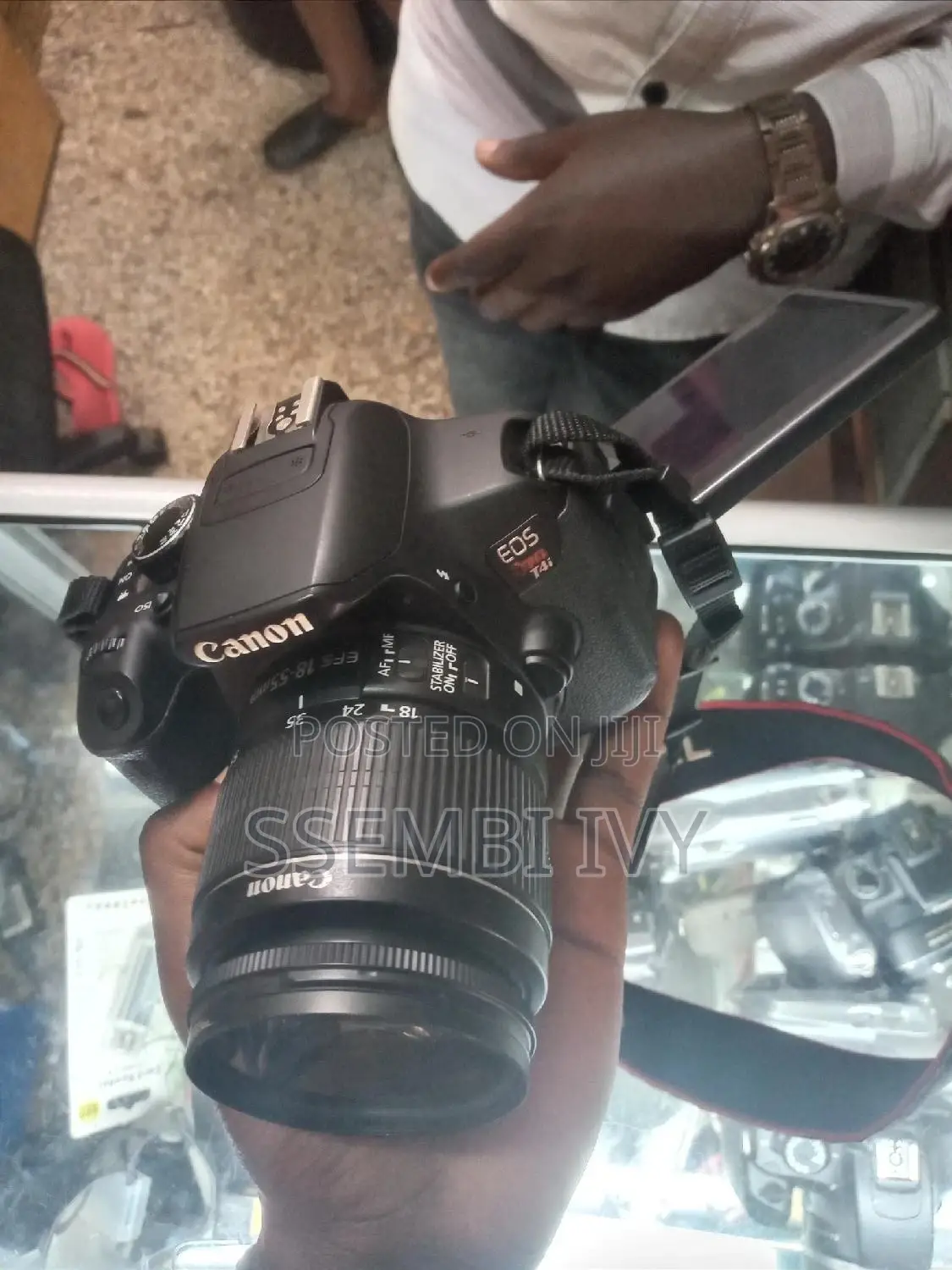 CANON EOS Rebel T4i/650d.
