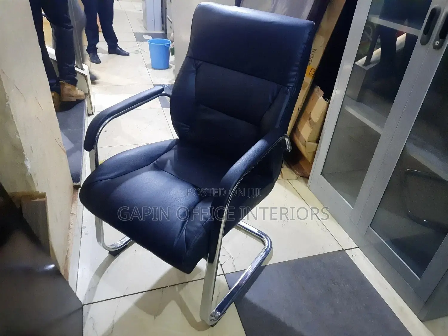 Executive Visitor's Chair