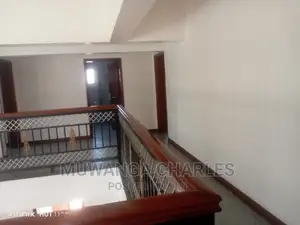 4bdrm Duplex in Fs Properties Ltd, Central Division for rent