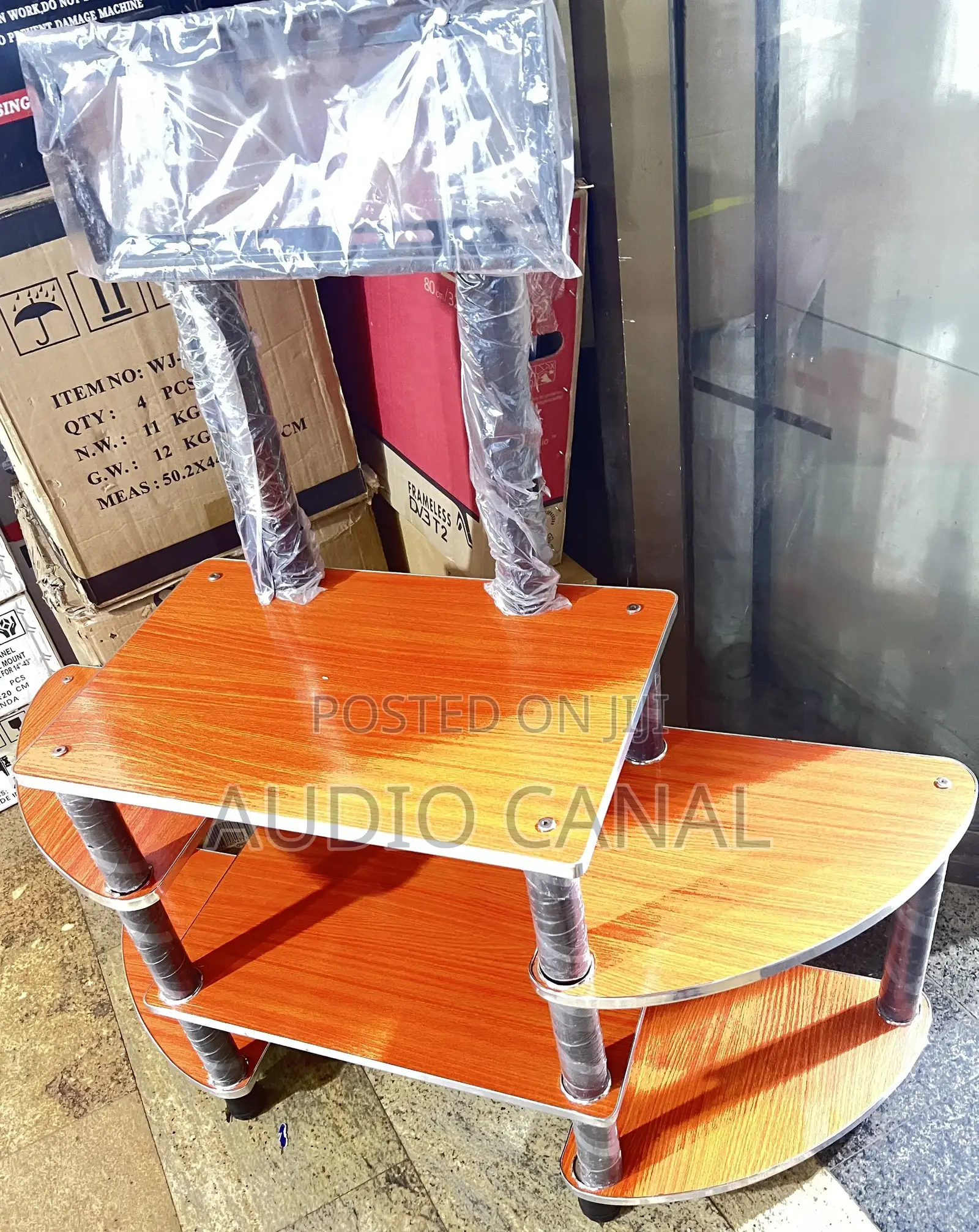 ZH 14 Wooden Tv Stand