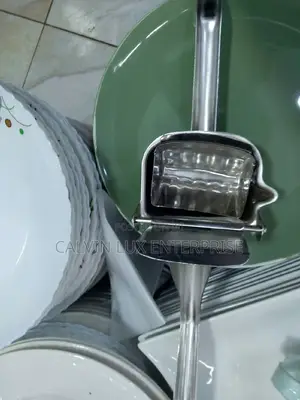 Manual Juice Fruit Press or Squeezer