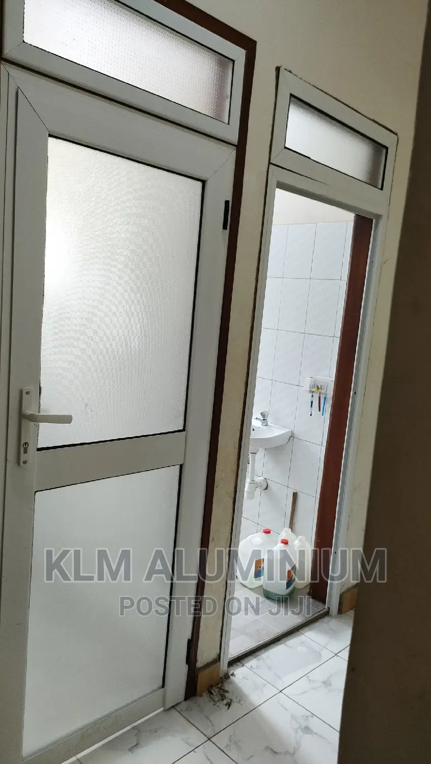 Aluminium Bathroom Single Doors