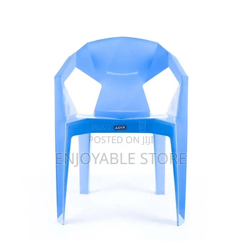 Plastic Chairs Plastic Chairs