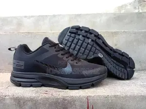 Men's Original Nike Sneakers -Black