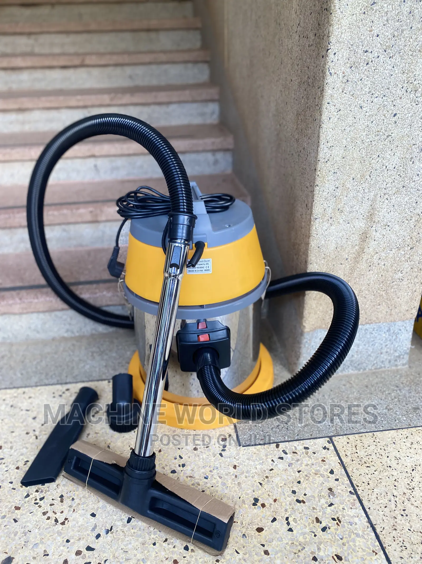 Vacuum Cleaner 20tlrs Wet and Dry
