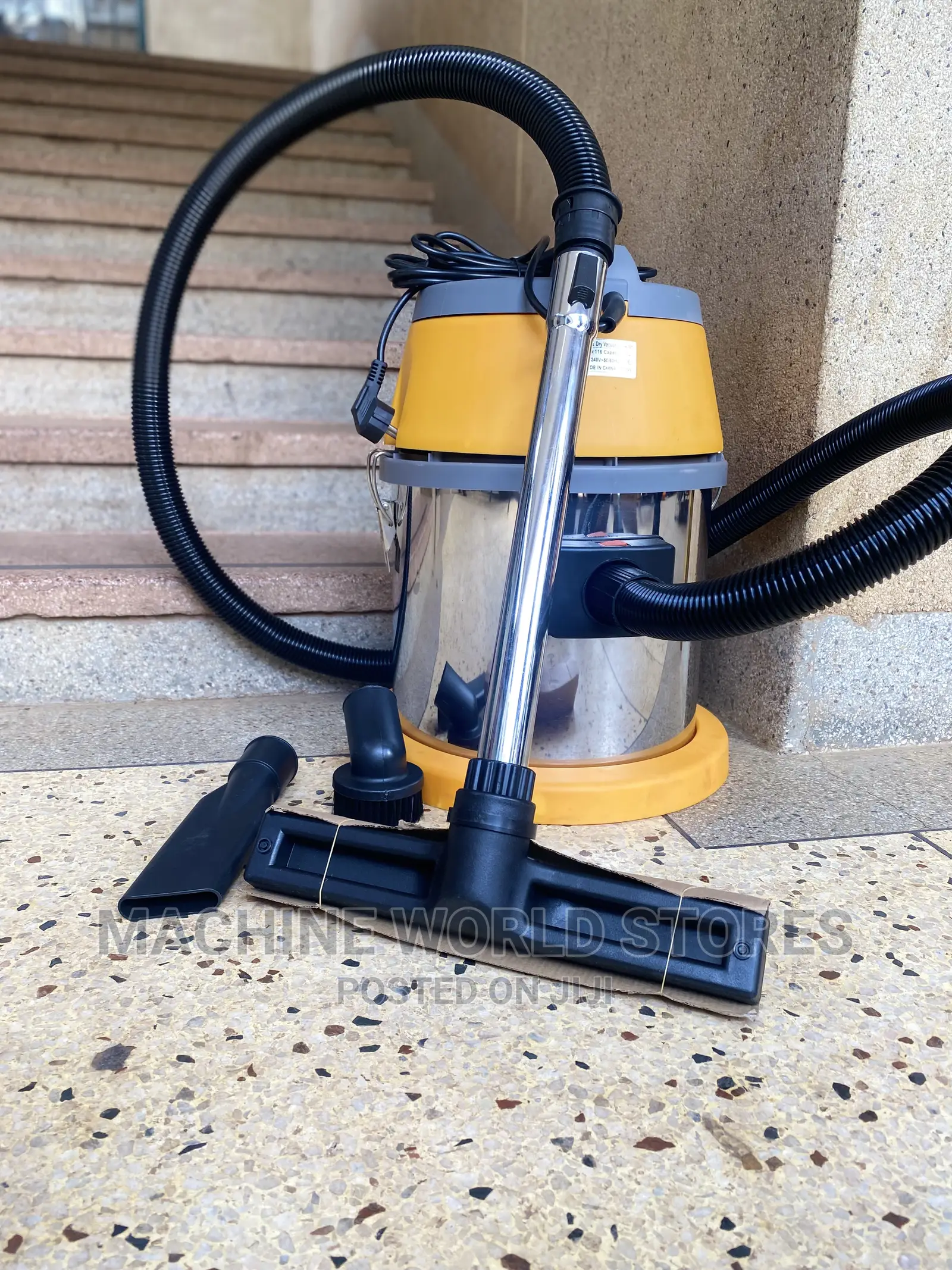 Vacuum Cleaner 20tlrs Wet and Dry