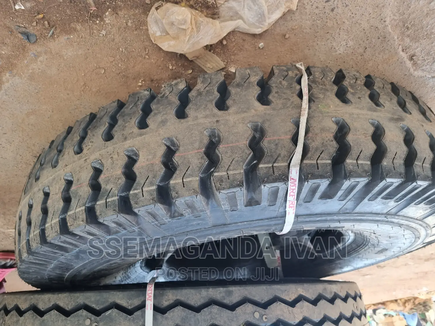1000r20 MRF Mudgrip