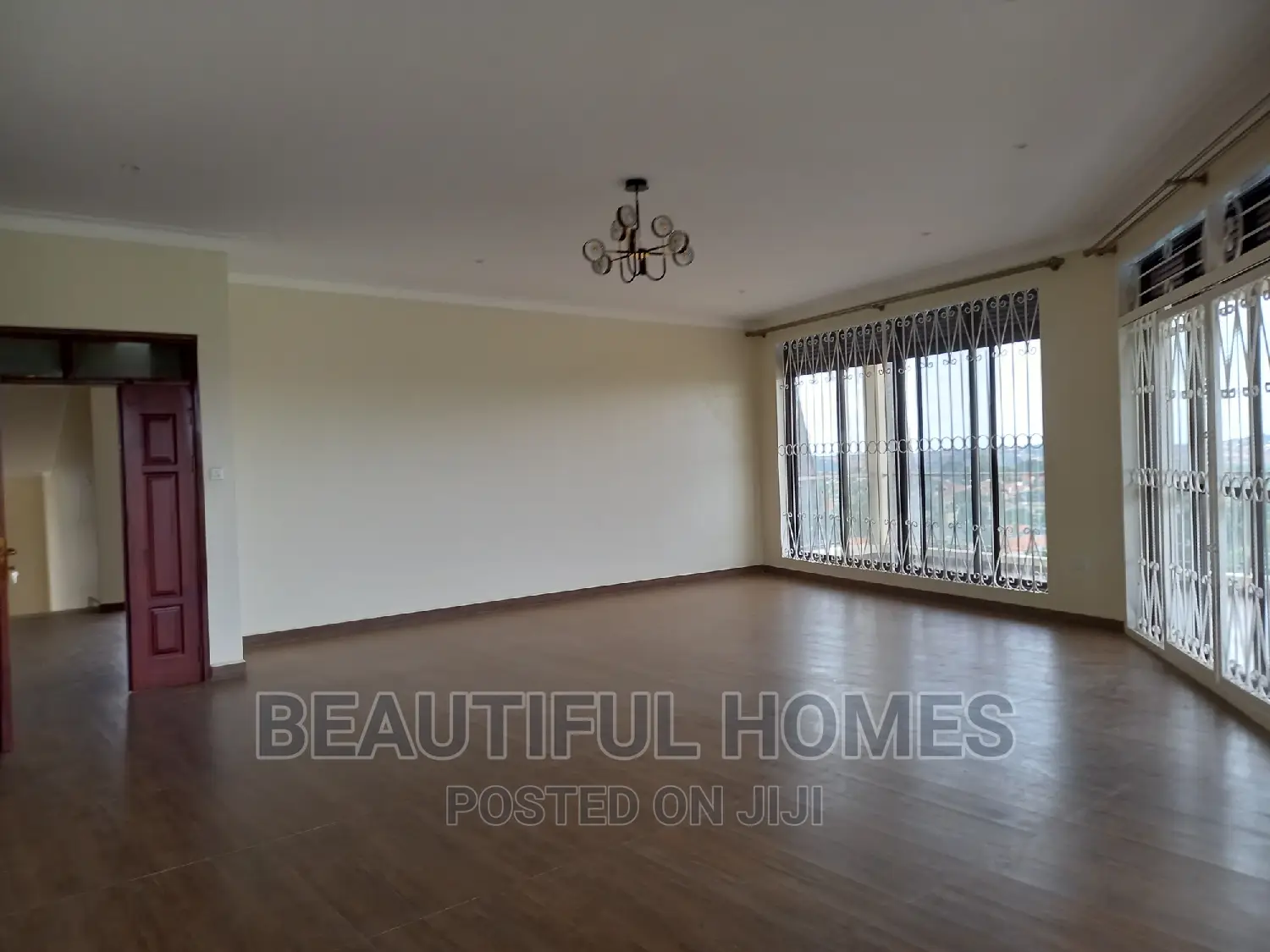 Furnished 6bdrm Duplex in Munyonyo Speke, Makindye for sale