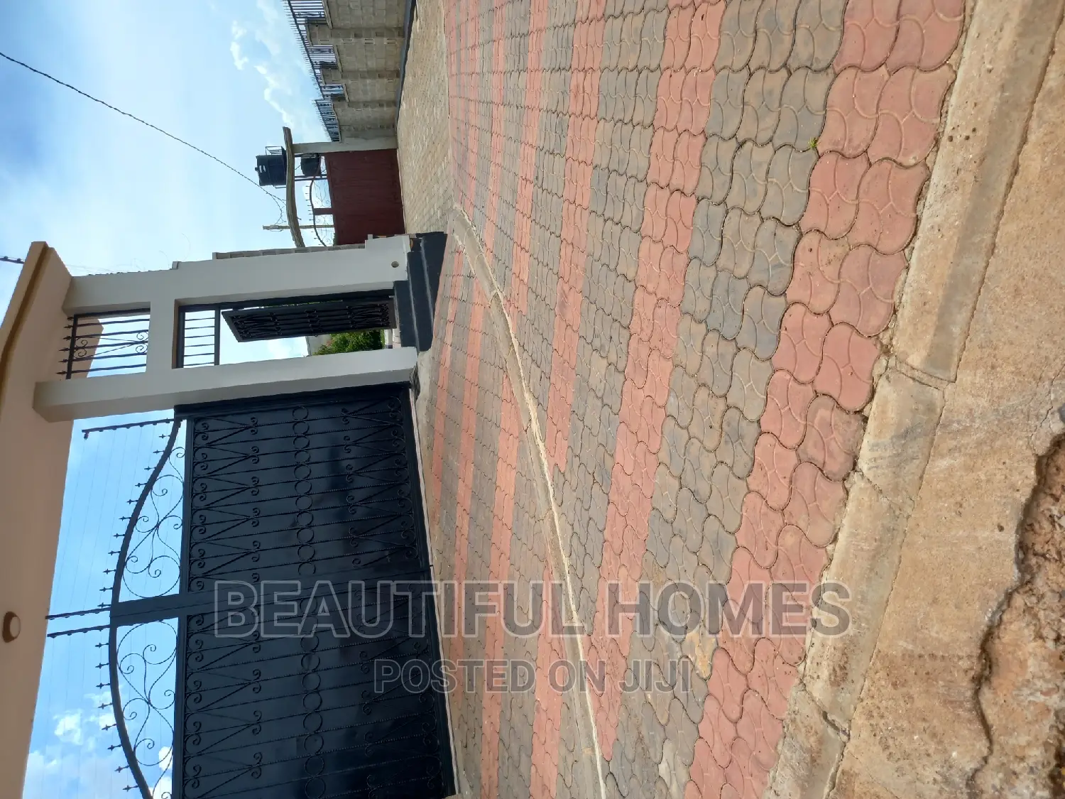 Furnished 6bdrm Mansion in Munyonyo Wealthy, Makindye for sale