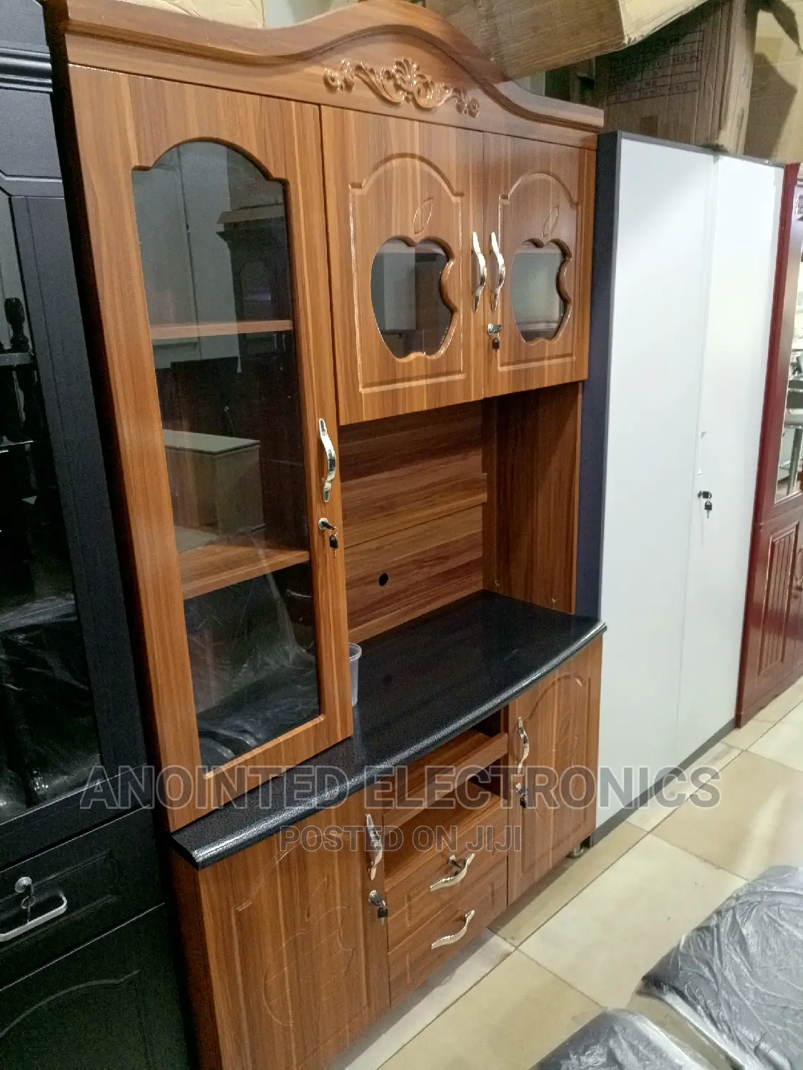 Kitchen Cupboard Three Doors