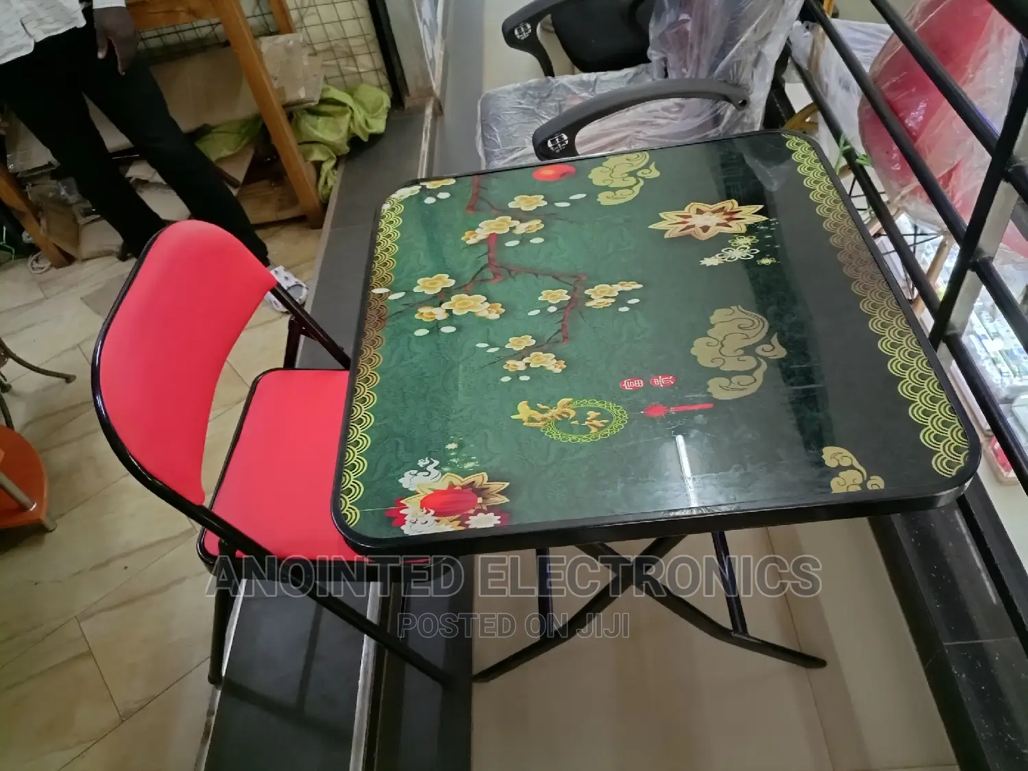 Foldable Table With a Chair