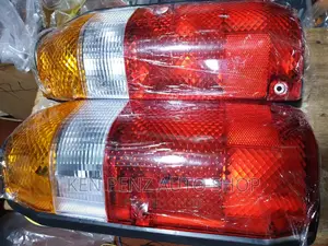 Tail Lamps Land Cruiser 2