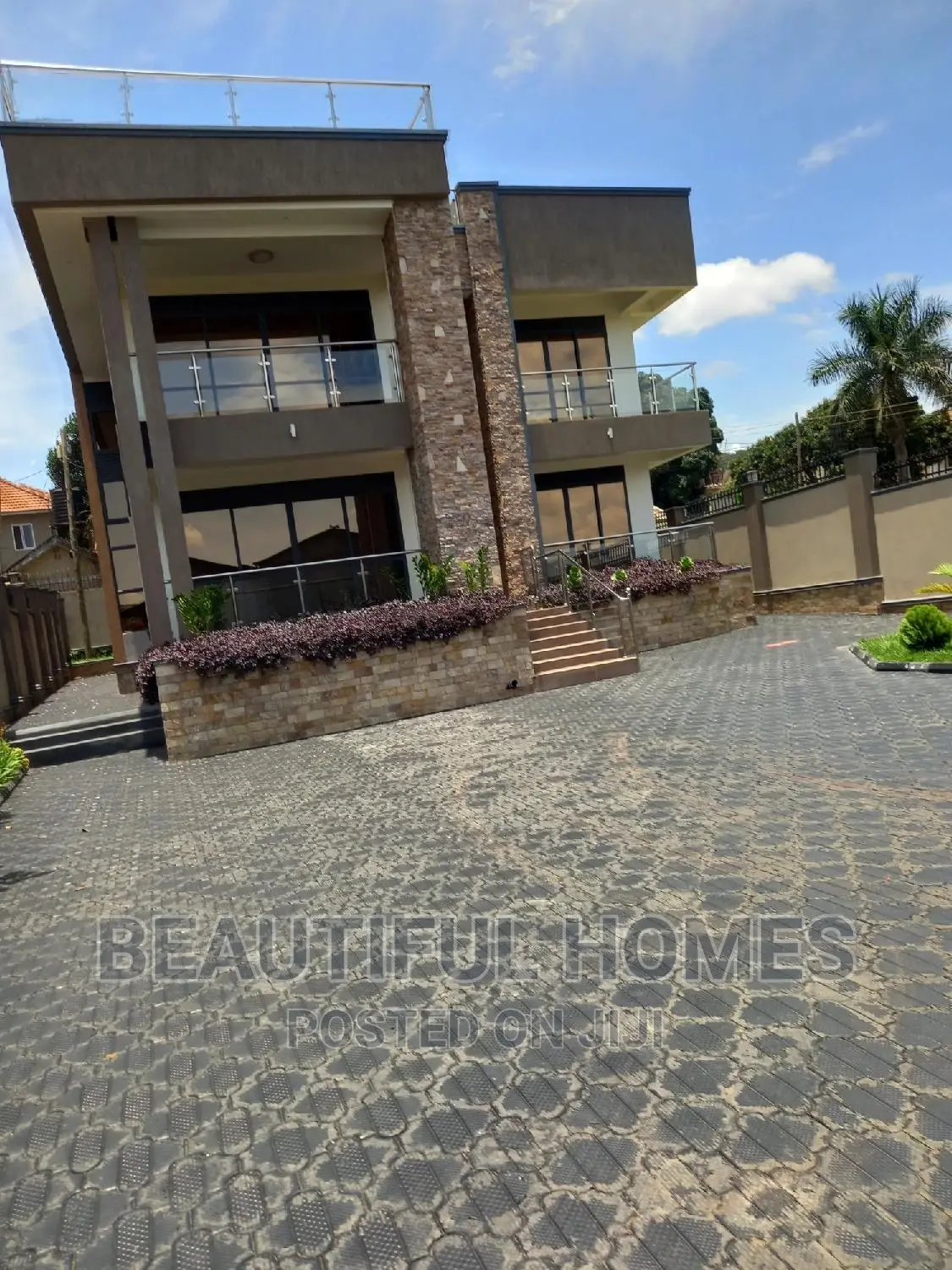 Furnished 6bdrm House in Munyonyo, Makindye for sale