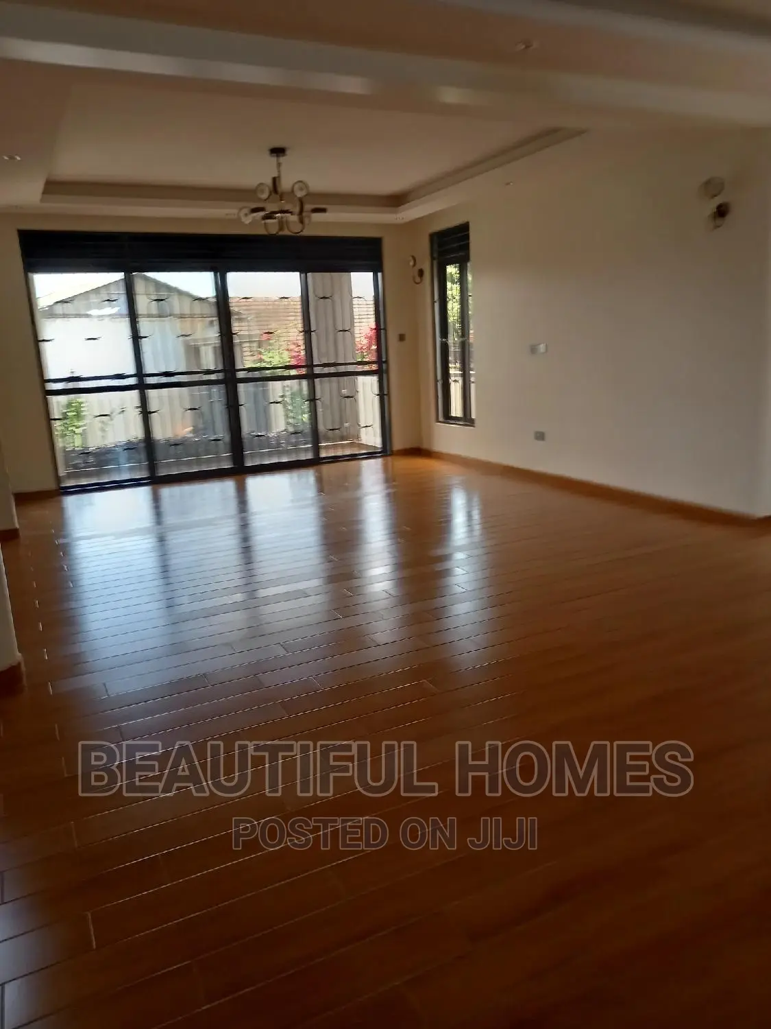 Furnished 6bdrm House in Munyonyo, Makindye for sale
