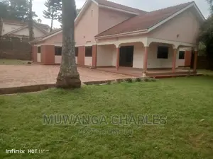 4bdrm Duplex in Fs Properties Ltd, Central Division for rent