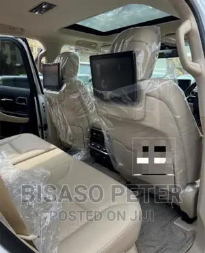 New Toyota Land Cruiser 3.3 DT 2022 White