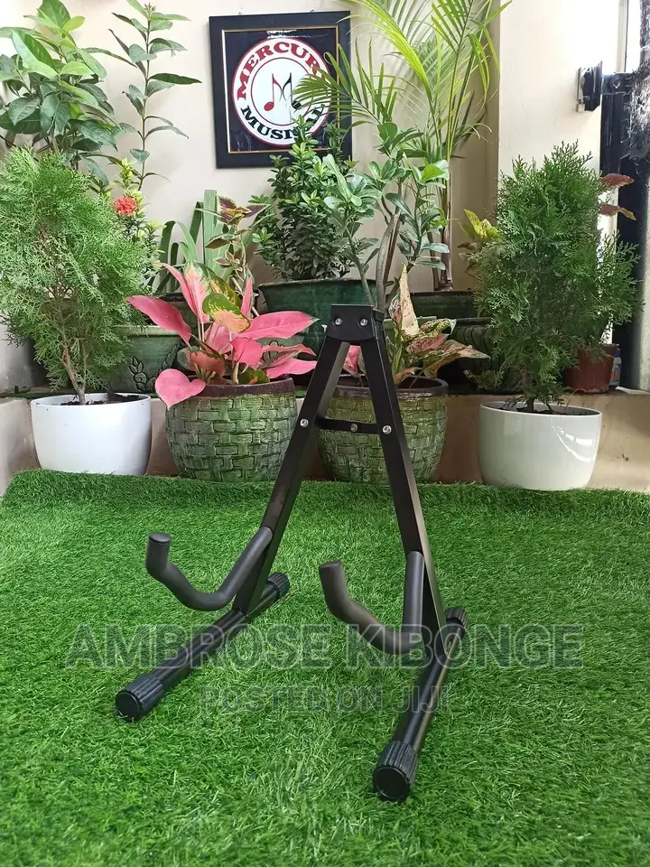 Guitar Support Durable Metallic Duty Adjustable Guitar Stand
