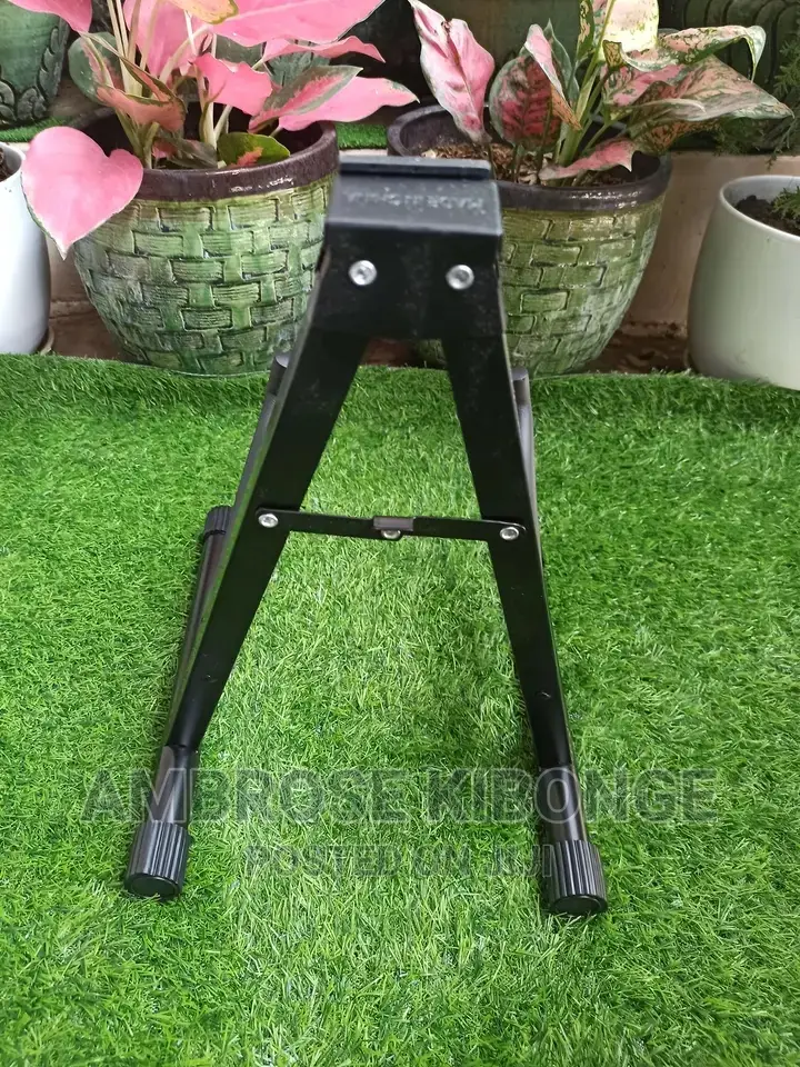 Guitar Support Durable Metallic Duty Adjustable Guitar Stand