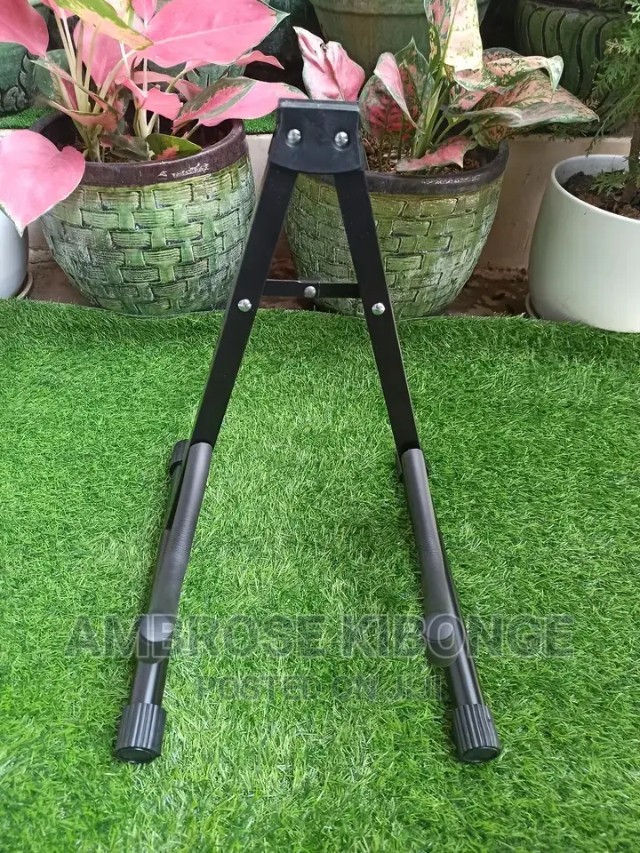 Guitar Support Durable Metallic Duty Adjustable Guitar Stand