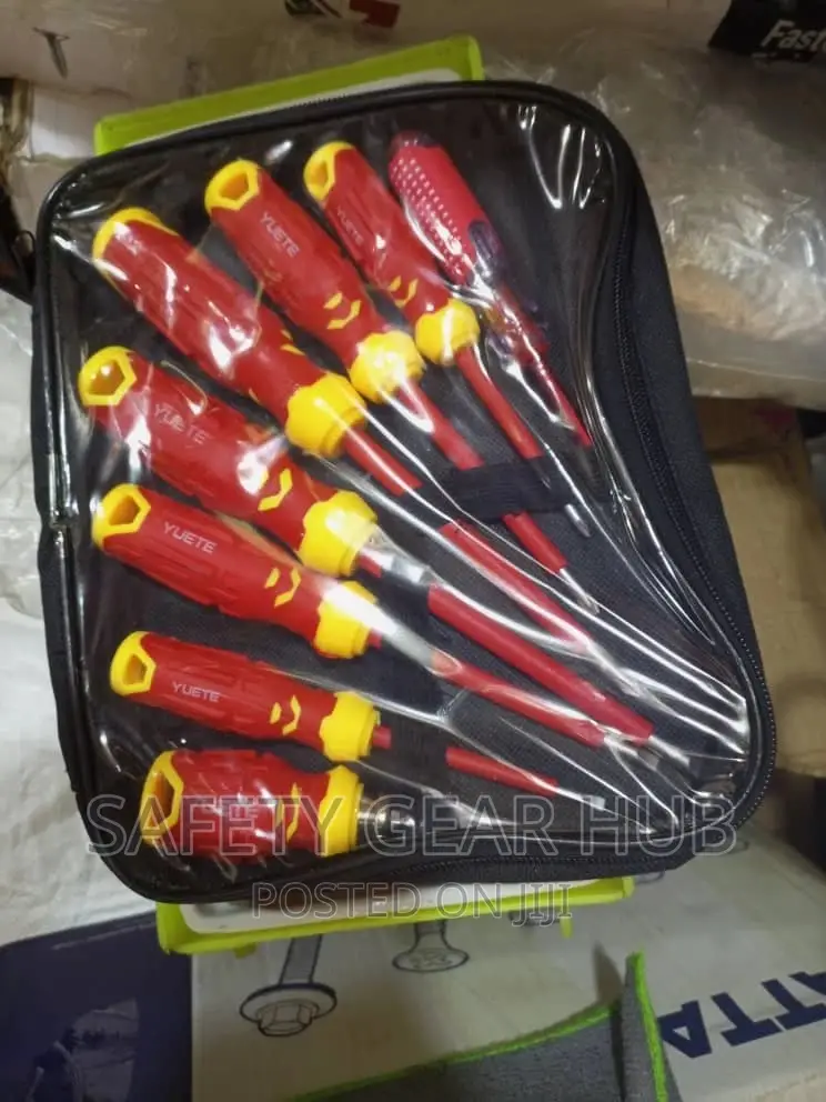 Full Set Screw Drivers.