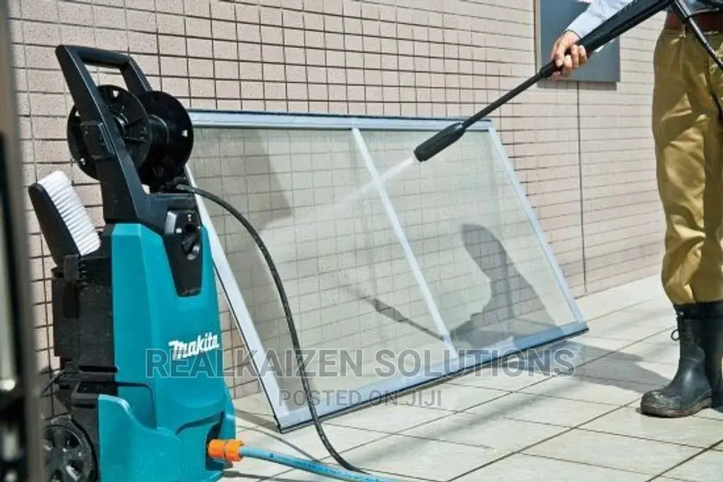 MAKITA 130bar Electric Power Jet Pressure Cleaner
1800w