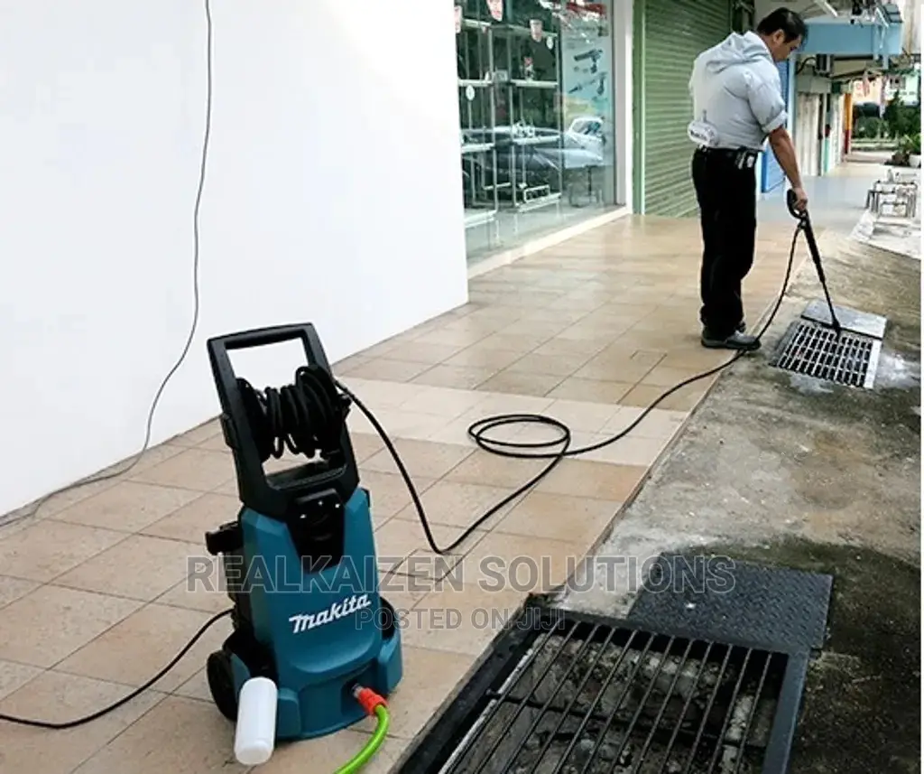 MAKITA 130bar Electric Power Jet Pressure Cleaner
1800w
