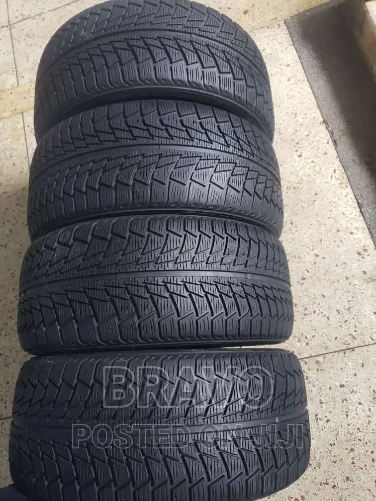245/45r17 Nankanga Good Condition