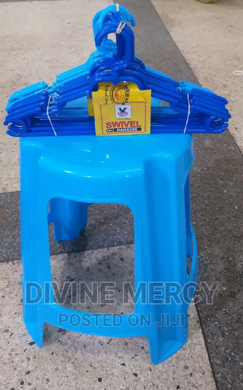 Swivel Hangers (Rotating in All Directions)12pieces