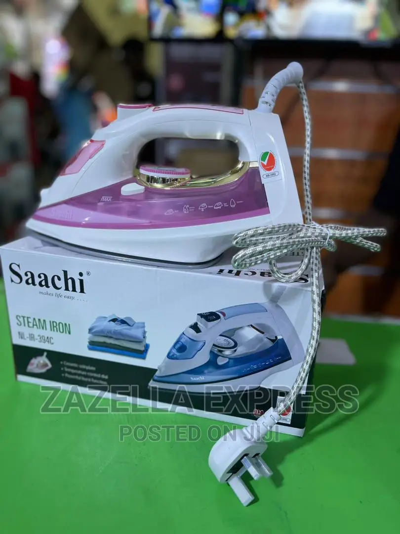 Steam Iron NL-IR-394C-PK With a Ceramic Soleplate