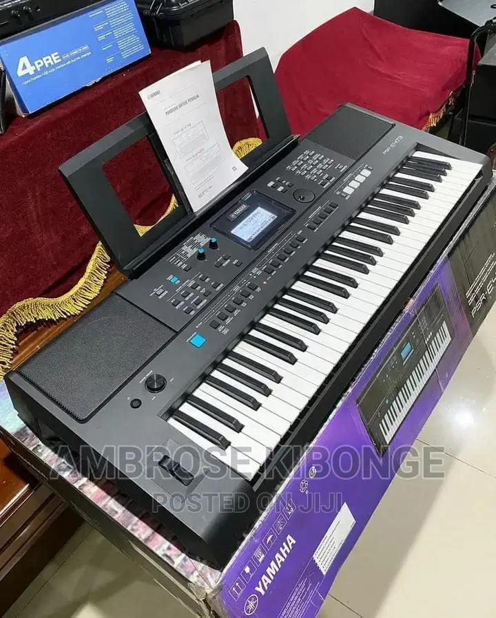 Premium Performance Yamaha PSR E473 Electronic Keyboard New.
