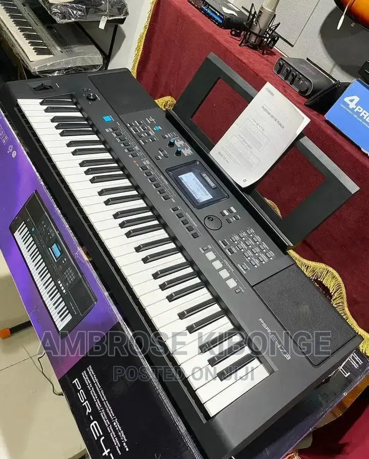 Premium Performance Yamaha PSR E473 Electronic Keyboard New.