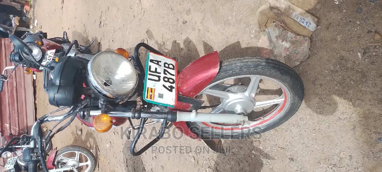 TVS HLX 125 2022 Red