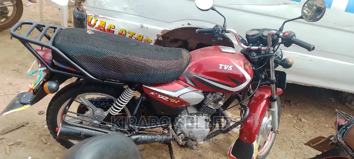 TVS HLX 125 2022 Red