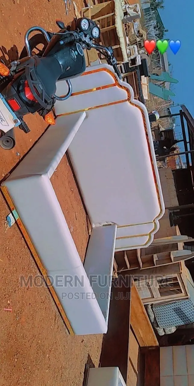 Dressed Bed of 6 X 6 Feet Call