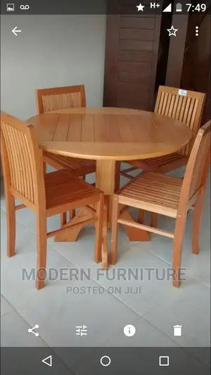 Round Dining Table of 4 Seaters Call