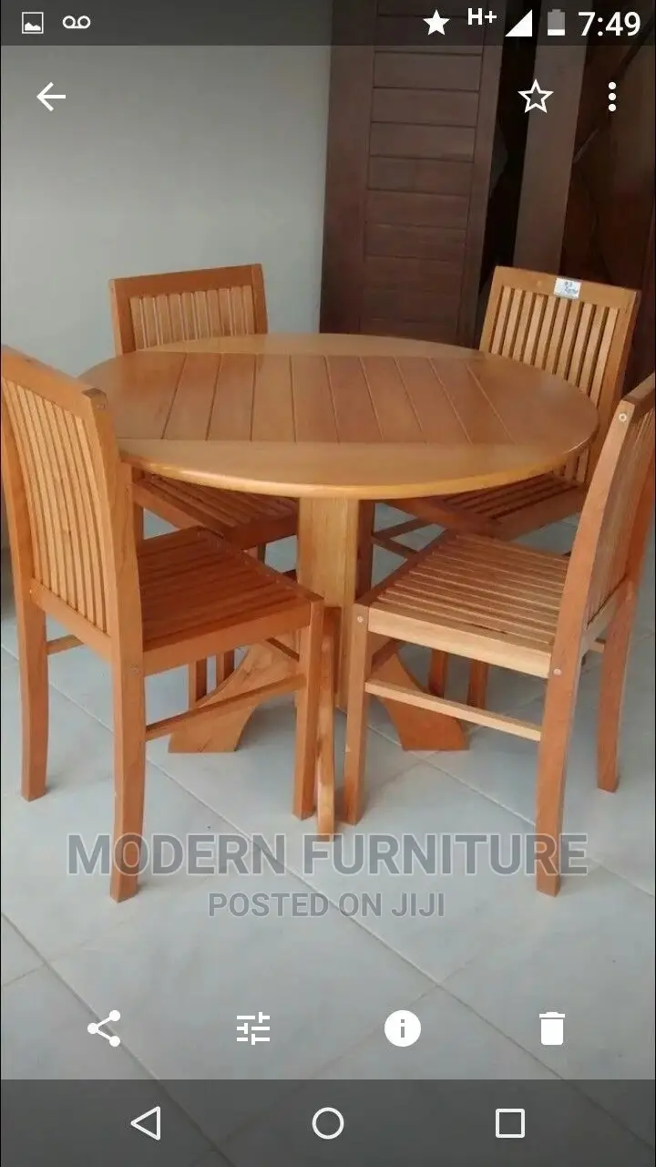Round Dining Table of 4 Seaters Call