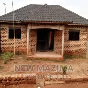 3bdrm House in Seguku Katare, Central Division for sale