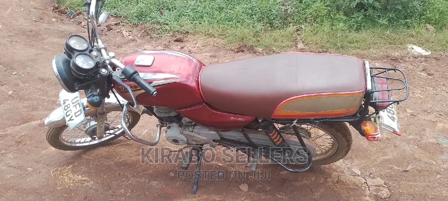 Bajaj Pulsar 150 2021 Red