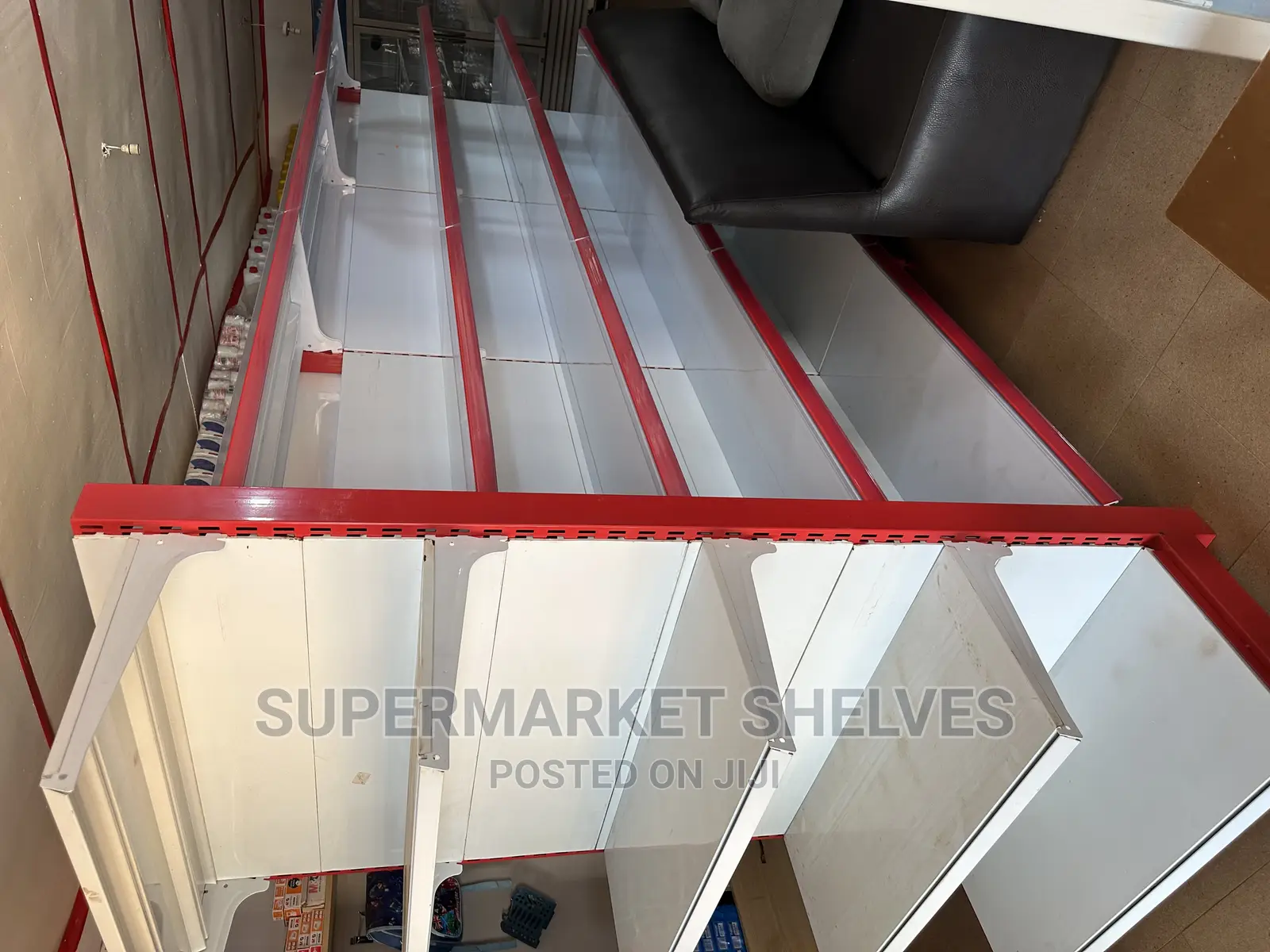 Supermarket Shelves Double on Sale at 1150000
