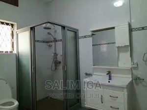5bdrm Duplex in Kololo Property, Central Division for rent