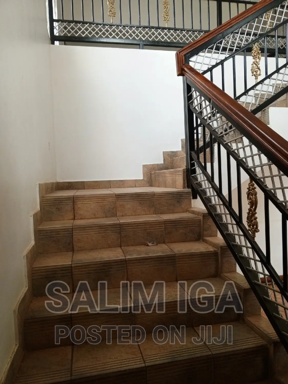 5bdrm Duplex in Kololo Property, Central Division for rent