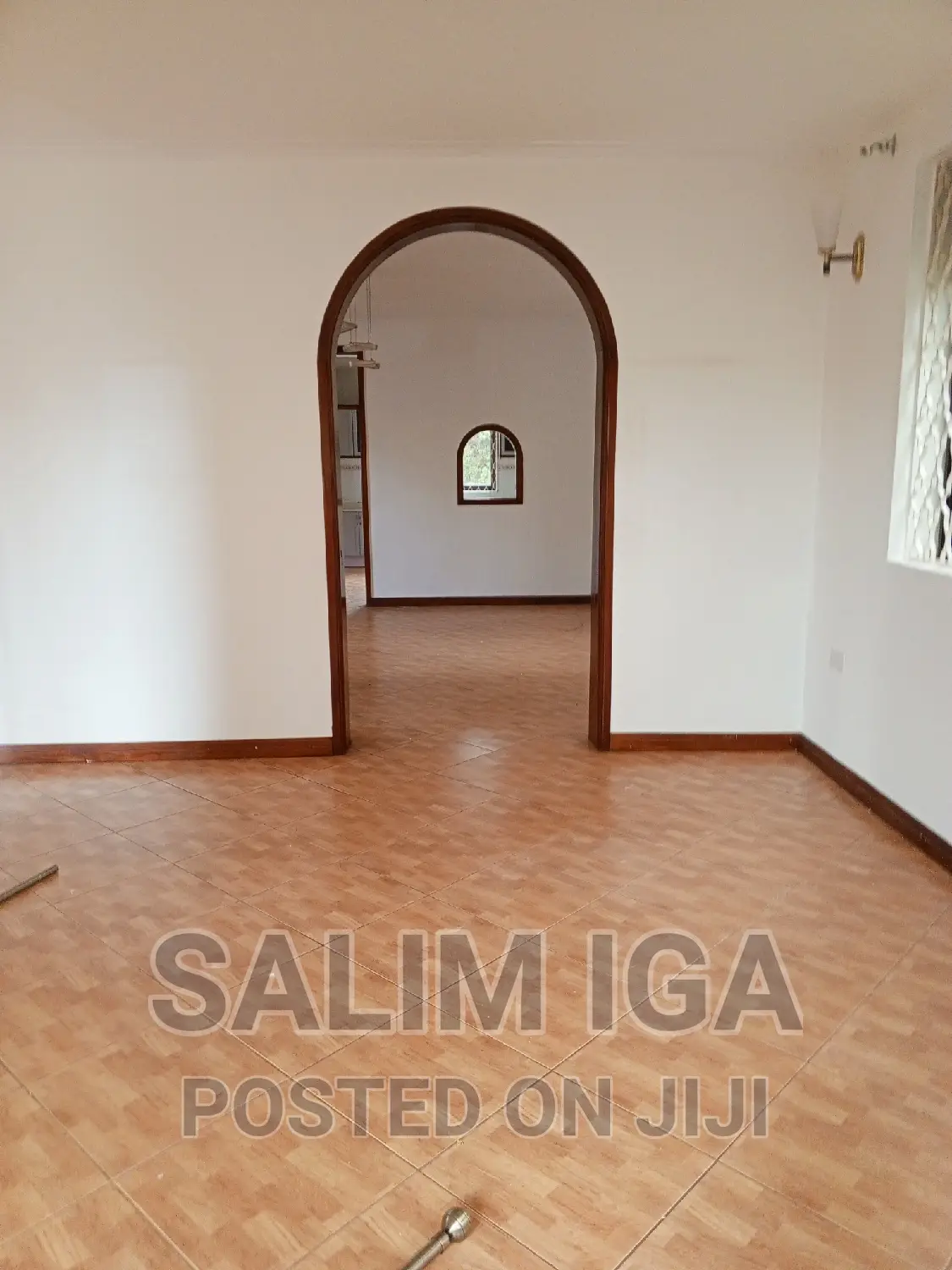 5bdrm Duplex in Kololo Property, Central Division for rent