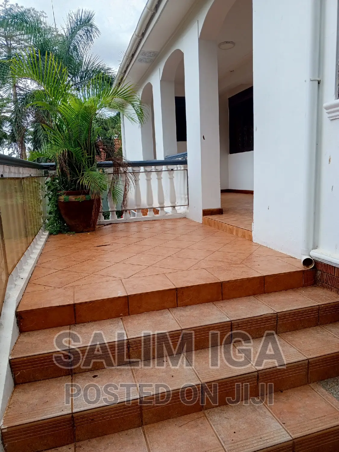5bdrm Duplex in Kololo Property, Central Division for rent