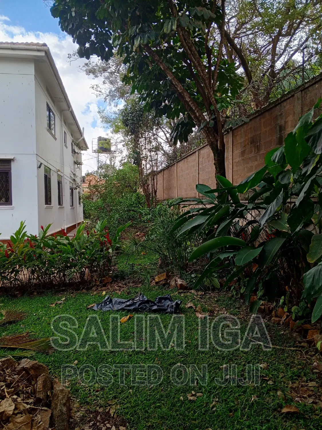 5bdrm Duplex in Kololo Property, Central Division for rent