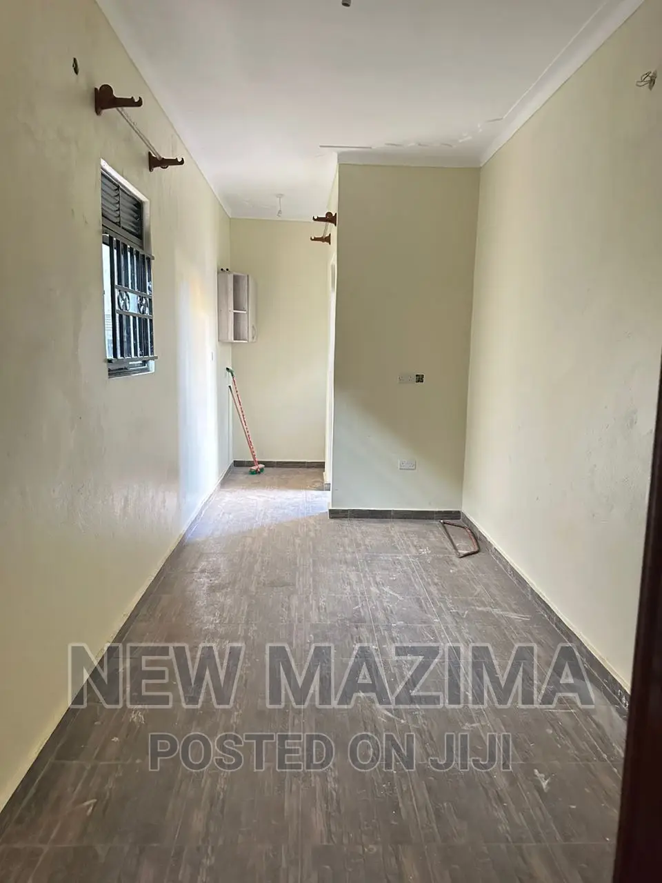 5bdrm House in Namasuba Ndejje, Central Division for sale