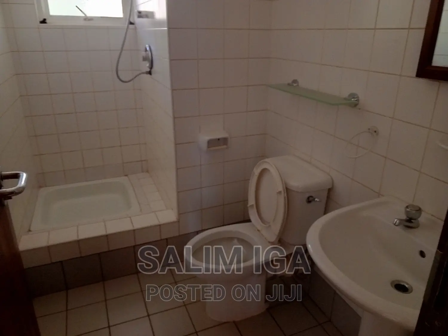 3bdrm Block of Flats in Kololo Property, Central Division for rent
