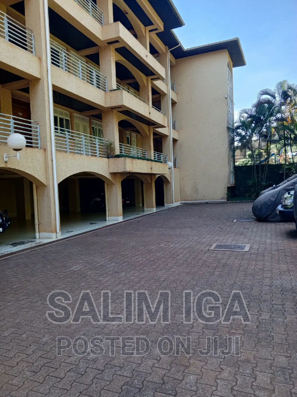 3bdrm Block of Flats in Kololo Property, Central Division for rent