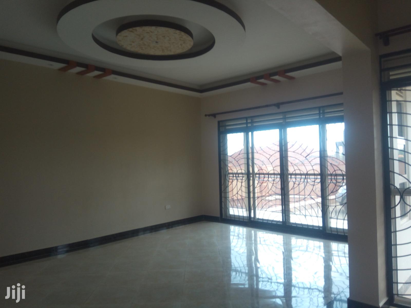 Family Home In Kira For Sell