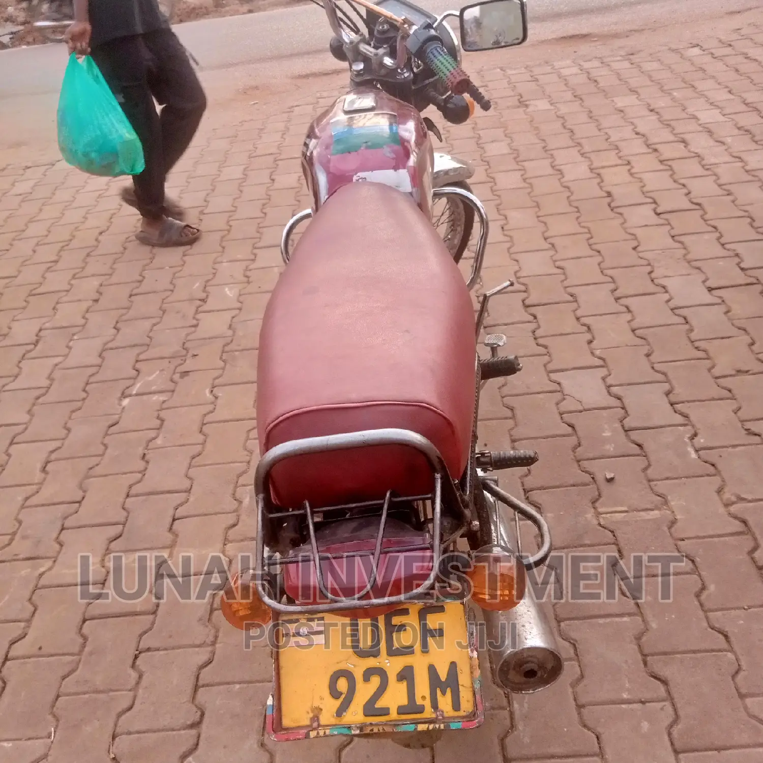 Bajaj Boxer 2022 Red
